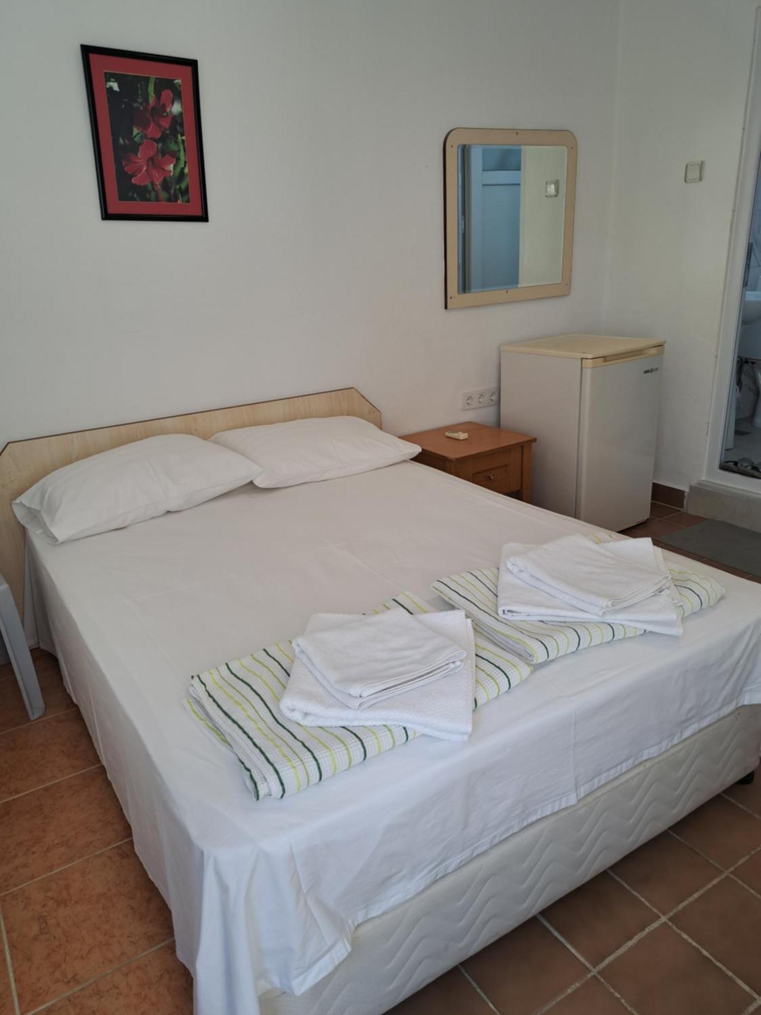 Martili Villa Lara אנטליה חדר תמונה